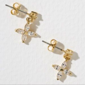 New Vanessa Mooney THE EMMA EARRINGS gold